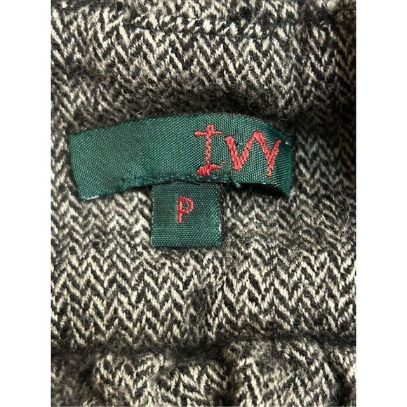 Ivy Wool Dress With Front Pockets Size petite (0004)￼ - Picture 6 of 7